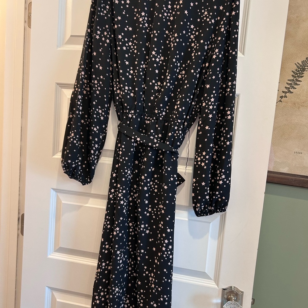 Beautiful Kate Spade Sz 12 Dress. VVGUC- one flaw (see pic) worn Once. Comfy! - Picture 3 of 8